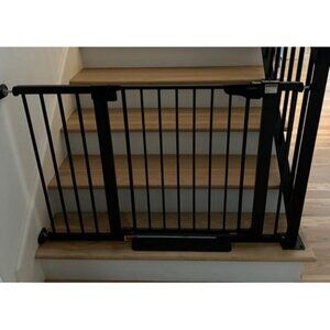 New 29.7"-51.5" Baby Gate Extra Wide, Safety Dog Gate for Stairs Easy Walk Thru